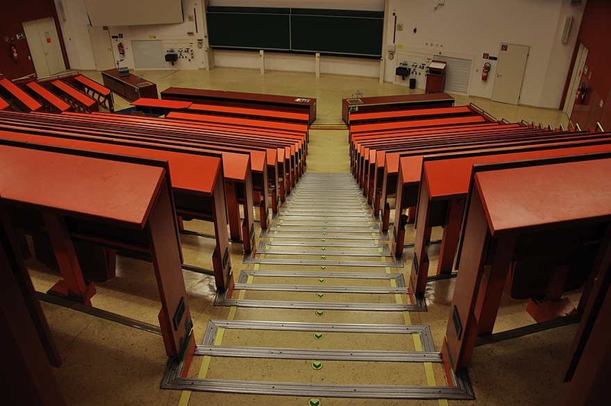 пожар в аудитории