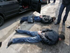задержание преступника, фото из открытых источников