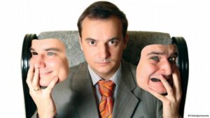 Названы профессии, ломающие психику