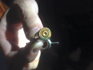 В Днепропетровске спасли бойца АТО, вытащив пулю из его шеи