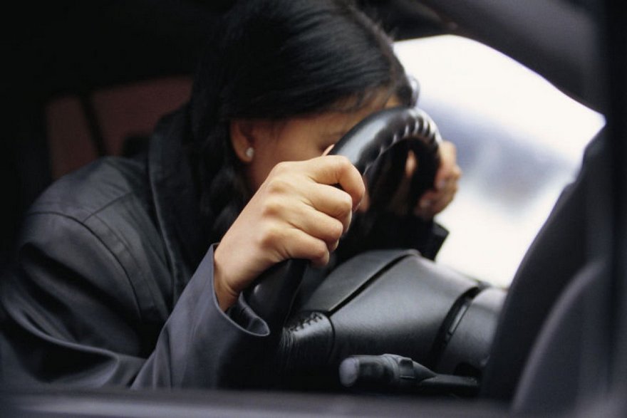 пьяная женщина, фото из открытых источников