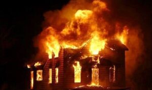 пожар в доме, фото из открытых источников