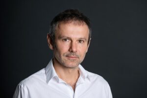 Вакарчук откровенно рассказал о своих доходах