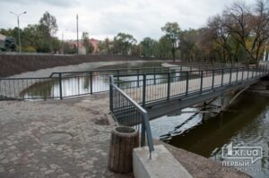 мост через реку, фото https://1kr.ua