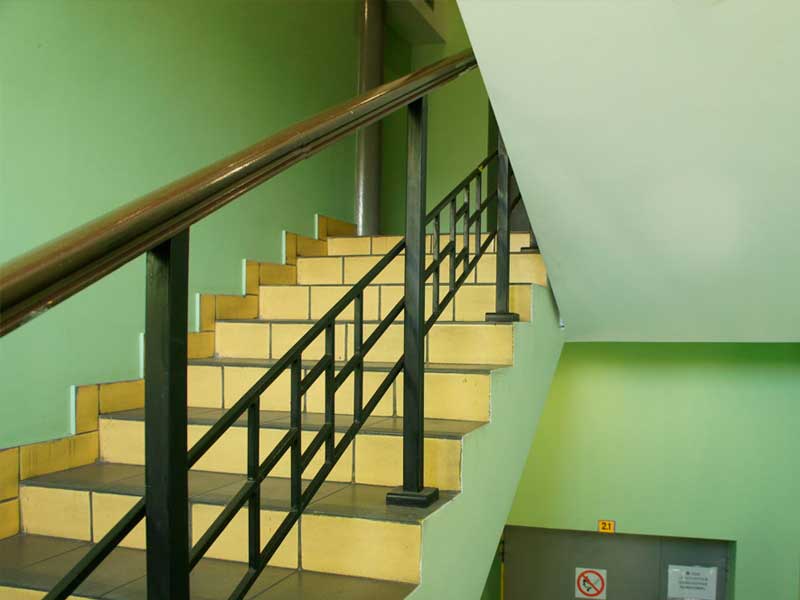 remont-v-podezde-zhilogo-doma_0