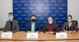 У Дніпрі після капітального ремонту відкрили вхідну групу центру первинної медико-санітарної допомоги №5