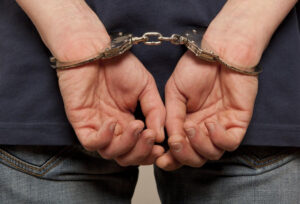 задержание преступника, фото из открытых источников