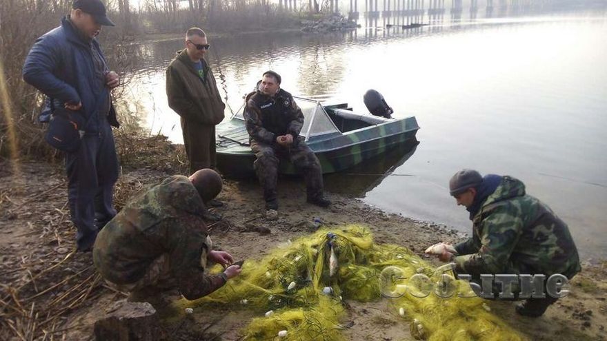 фото http://sobitie.com.ua, сети возле ГЭС