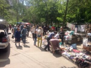 стихийный рынок, фото УЗЭ
