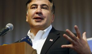 Саакашвили: “Каждый второй вопрос о конфликте с Аваковым”