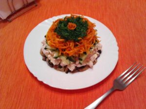 salat-vostorg-s-koreiskoi-morkovu_1434085443_0_max