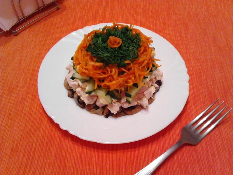 salat-vostorg-s-koreiskoi-morkovu_1434085443_0_max