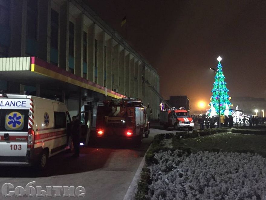 фото http://sobitie.com.ua, загорелся горсовет