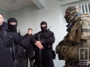 фото http://1tv.kr.ua, обыски в горсовете