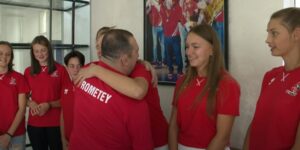 В Каменском в Академию СК &quot;Прометей&quot; приехали первые юные волейболистки