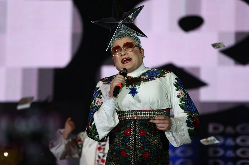 Верка Сердючка рассказала о неожиданном подарке от Зеленского в отеле