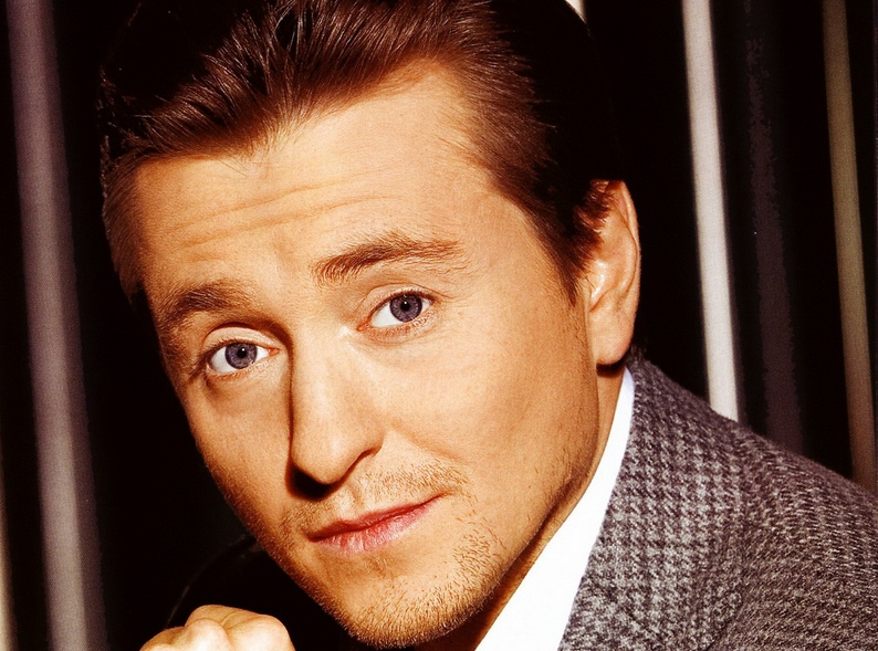 Сергей Безруков