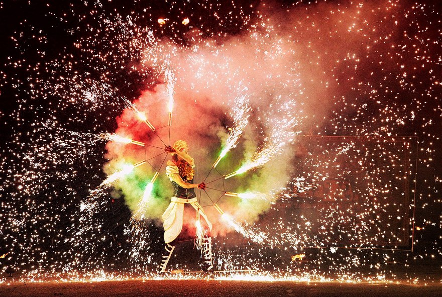 огненное шоу, фото http://hochu.pp.ua