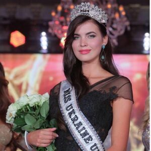 Алёна Сподынюк