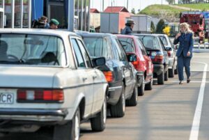 авто, граница