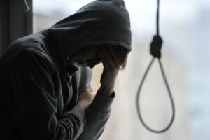 фото http://sobitie.com.ua,  женщина выпала из окна 9 этажа