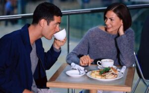 свидание, фото из открытых источников