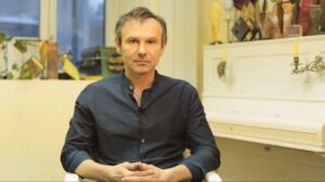 Вакарчук назвал три основных условия кандидатам в президенты