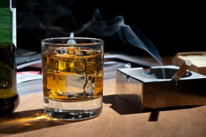 алкоголь, сигареты