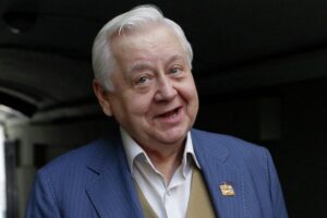 Олег Табаков