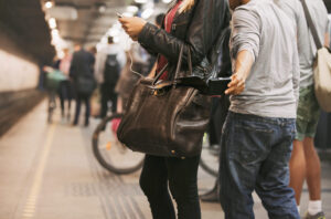 вор карманник