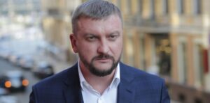 НАПК внесло предписание министру Петренко