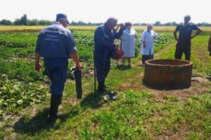 труп на дне колодца, фото ГСЧС