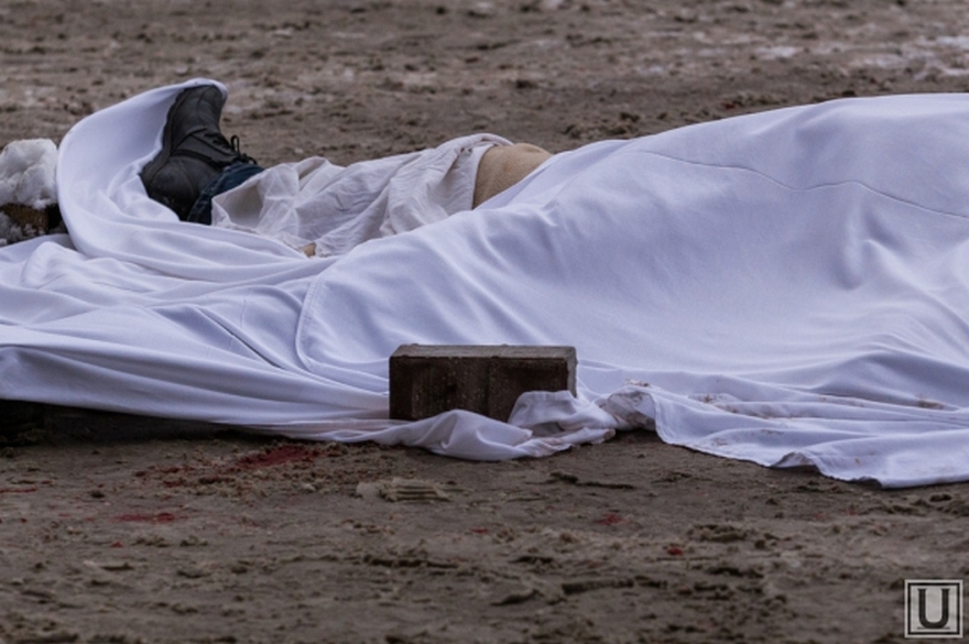 труп в мешке, фото из открытых источников