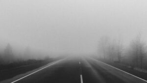 Первый уровень опасности на дорогах: в Днепре штормовое предупреждение