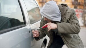 угон авто, фото из открытых источников