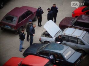 угнать автомобиль, фото из открытых источников