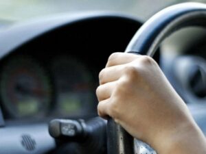 угнать автобус, фото из открытых источников
