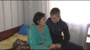 Днепряне обнаружили “смертельно пьяного” мужчину (Фото)