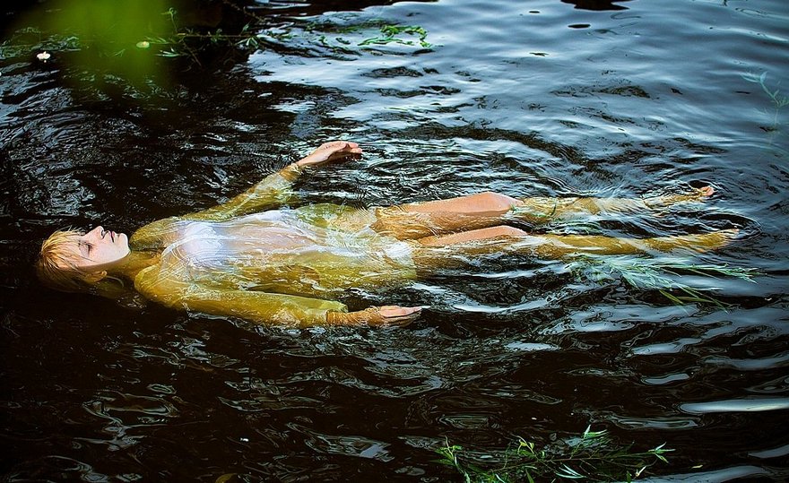 женщина утонула