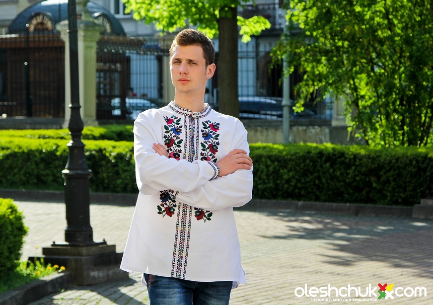 Мужчина в вышиванке