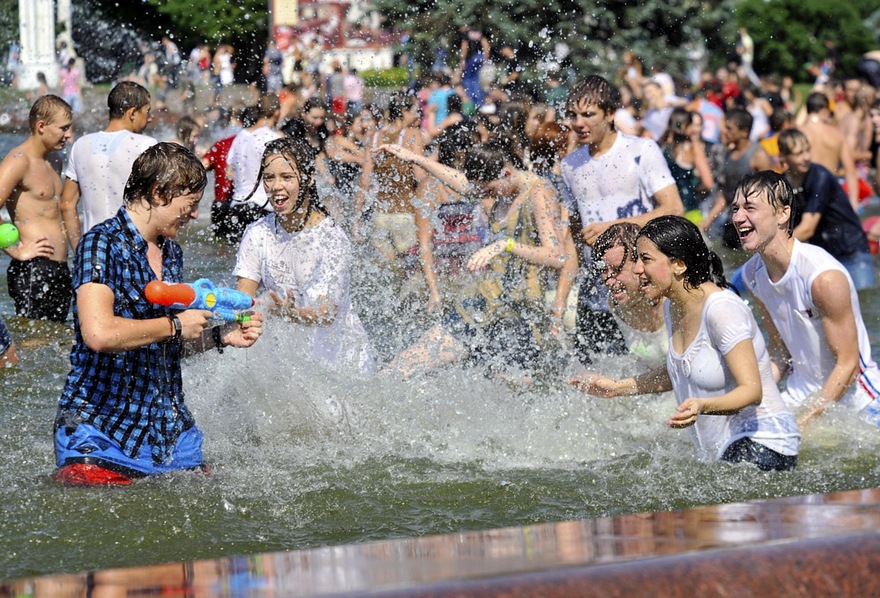 водная битва, фото из открытых источников