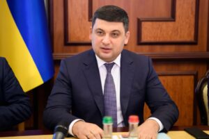 Гройсман прокомментировал первый тур выборов