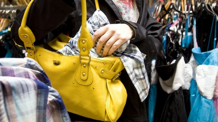 ограбить магазин, фото из открытых источников