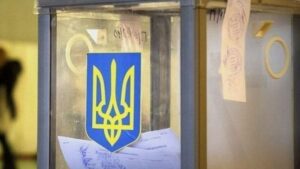 Неявка на заседания и превышение полномочий: эксперты назвали проблемы избирательных комиссий в Днепре