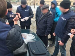 фото http://sobitie.com.ua, взятка