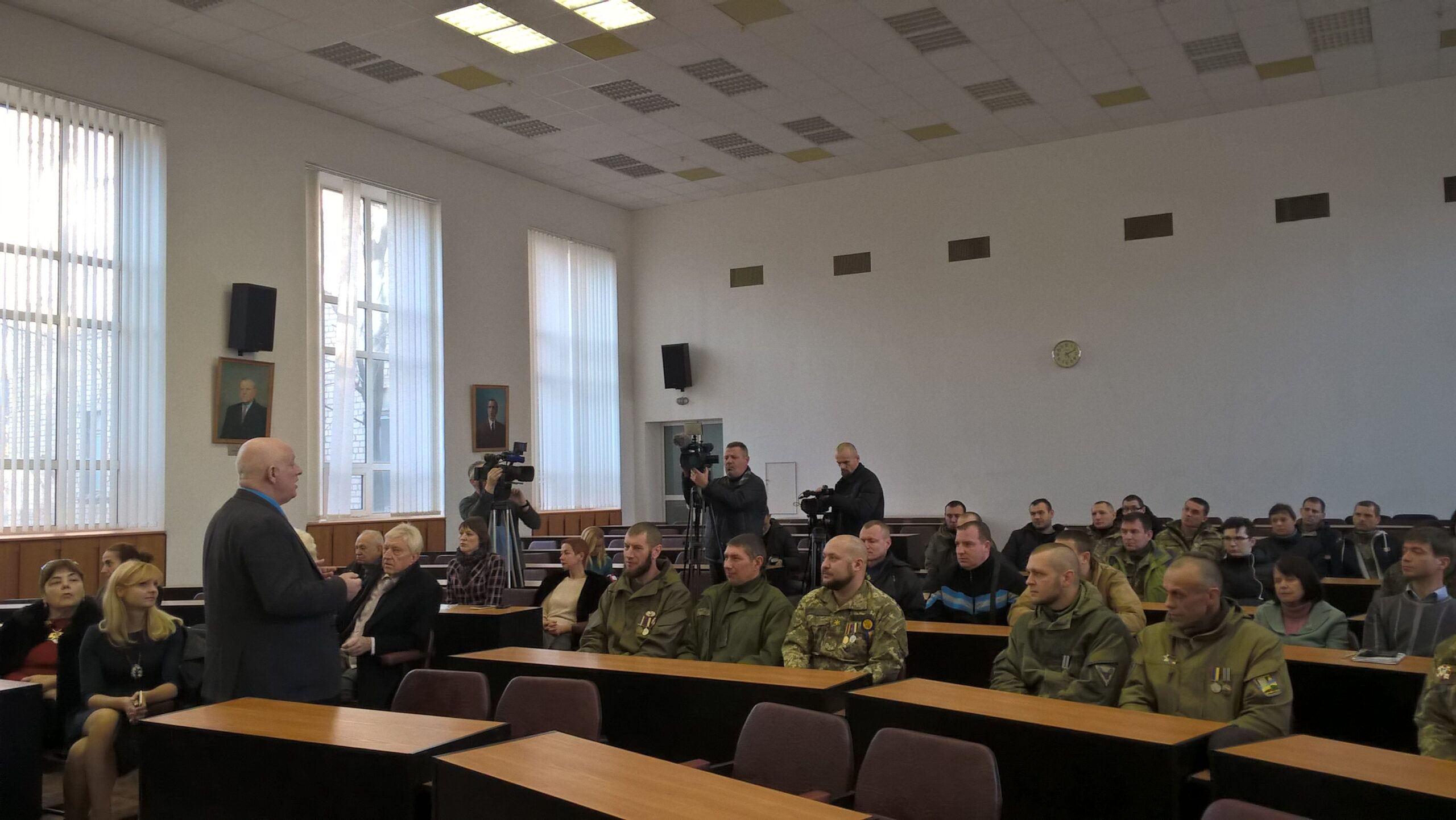 бойцы ато металлургическая академия