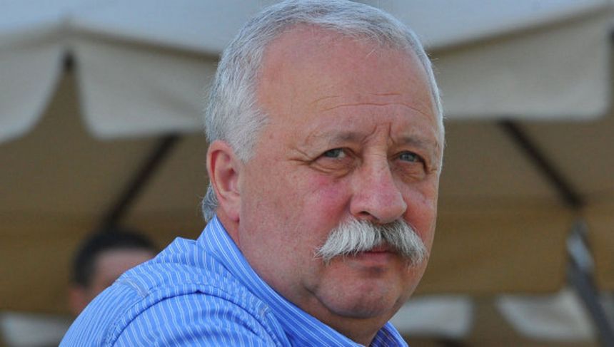 Леонид Якубович