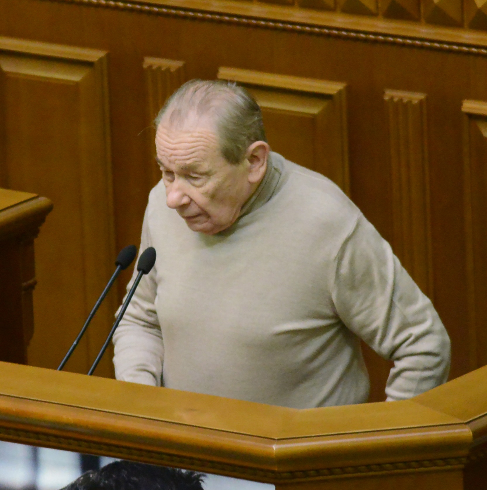 85-летнего нардепа госпитализировали