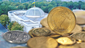 Какую зарплату получили нардепы из Днепра