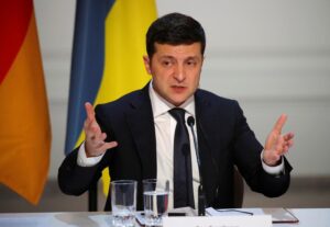 За год Владимир Зеленский заработал 300 тыс гривен